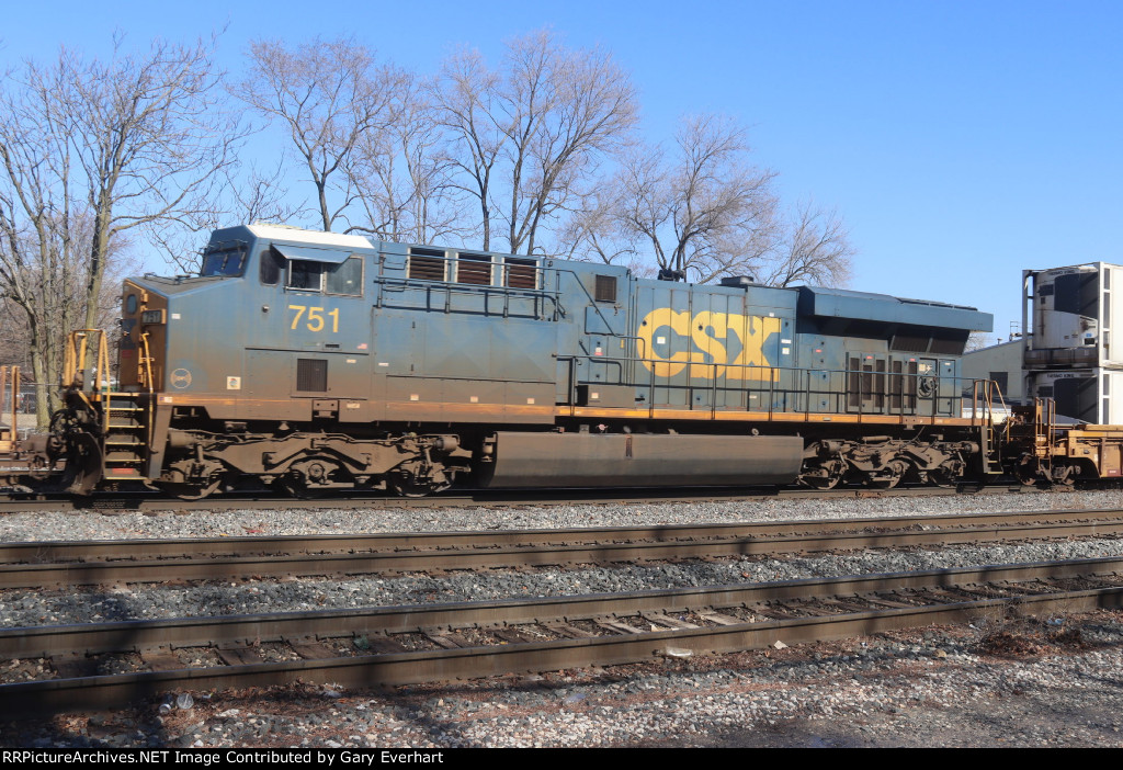 CSX ES44C-H #751